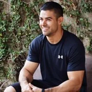 Adrian G.