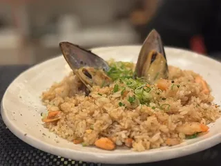 Bengee Sushi