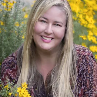 Lisa L.