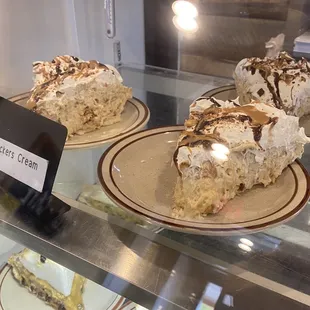 Famous Jill&apos;s Cafe Pie * Snickers Cream