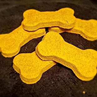 Peanut butter-pumpkin dog biscuits