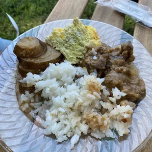 Chicken liver and gizzards and sweet rice , potatoes