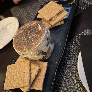 S'mores dessert