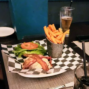 Charlie Brown Burger