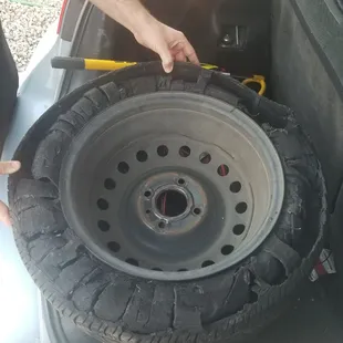 Free oil chance today. No multi inspection done. No reason why. Car returned w/tire light. Told to get air. Tire SHREDS on way to get air.