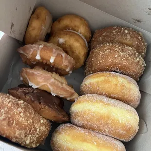 Dozen donuts assorted $18