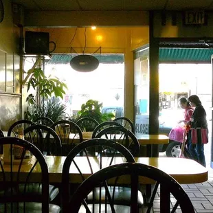 Jim Georgie&apos;s - interior