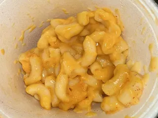 Gus's World Famous Fried Chicken