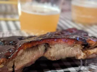 SLAB BBQ & Beer