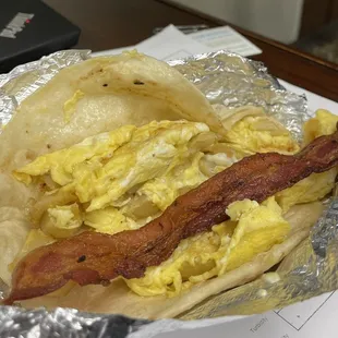 Bacon, egg and potato