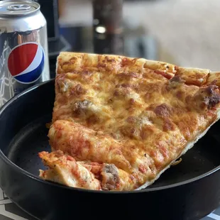 Cheese &amp; Sausage Slice