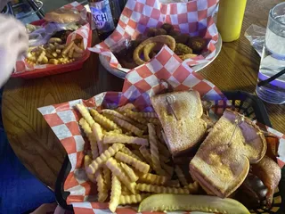 Sugar's Lounge & Diner