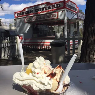 Banana split for dinner??