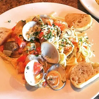 Linguine with Clams