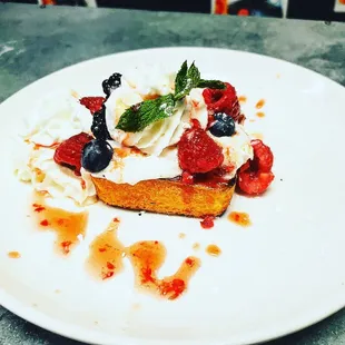 Grilled pound cake