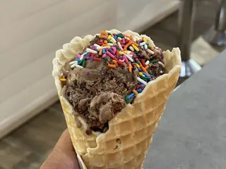 Alexander's On the Square