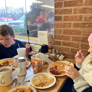 Pancakes, home fries, hashbrowns