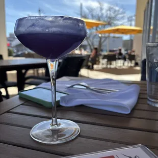 Butterfly effect cocktail (SO GOOD)