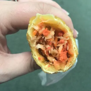 Perfect ratio of wonton wrapper and filling... and the wrapper didn&apos;t have the weird, semi-cooked dough flavor or texture.