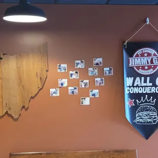 the wall of conquerors city