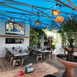 Outdoor area with shade