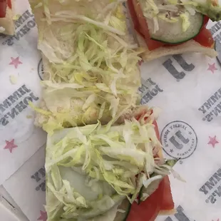 Veggie sub extra lettuce