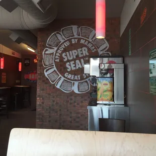 the interior of a fast food restaurant