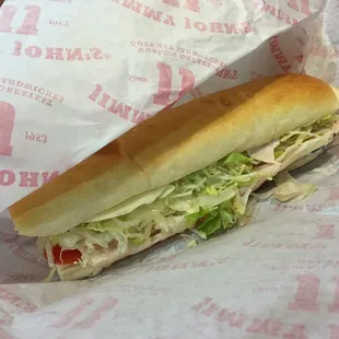 The beach club, yummy bread!