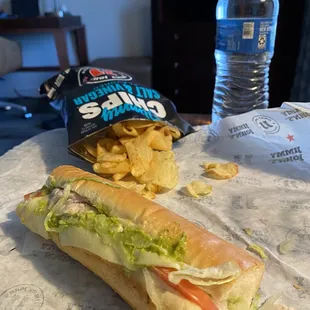 A turkey tom, chips and tv
