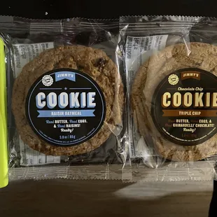 Oatmeal raisin on left, chocolate chip on right.