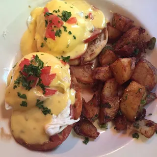 Tomatoes Benny Benedict