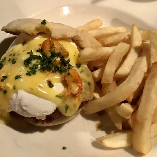 Crawfish Cake Benedict
