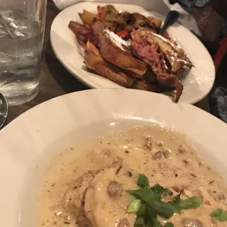 Country Sausage Gravy