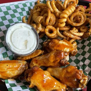 Mango habanero wings and curly fries