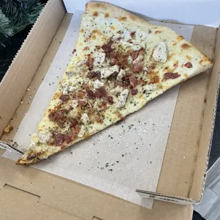 Bronx Chicken Alfredo Slice