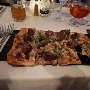 Beef tenderloin flatbread
