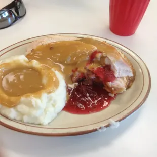 Open face turkey w/mashed potatoes &amp; gravy