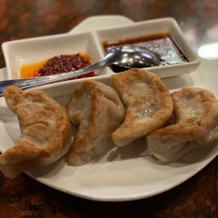 Pan fried pork dumplings