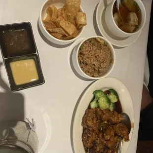 Wonton soup, general chicken Tso with fried rice.