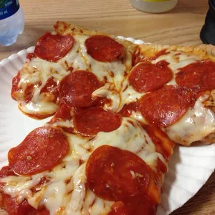 Pepperoni pizza
