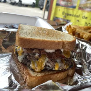 Patty Melt w/ Bacon