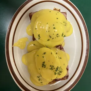 Eggs Benedict