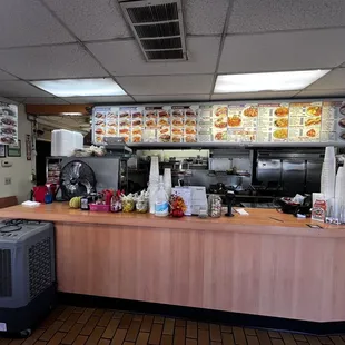 Haven't been here in a while. Usually always get take out but walked in today again.