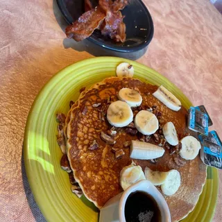 Banana Pecan Pancakes