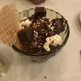 Brownie Sundae