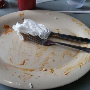 Empty plates are happy bellies. Have not been in Michigan for a year and some really good Coneys and Fries. .