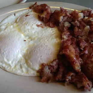 Corned Beef Hash (a Matthew P recc) along with eggs and toast - not pictured