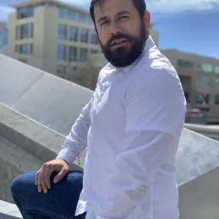 Fernando R.