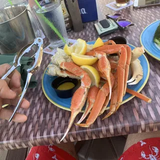 Alaskan Snow Grab Legs