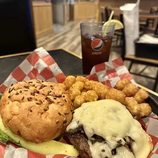 Mushroom and Bacon Cheeseburger
